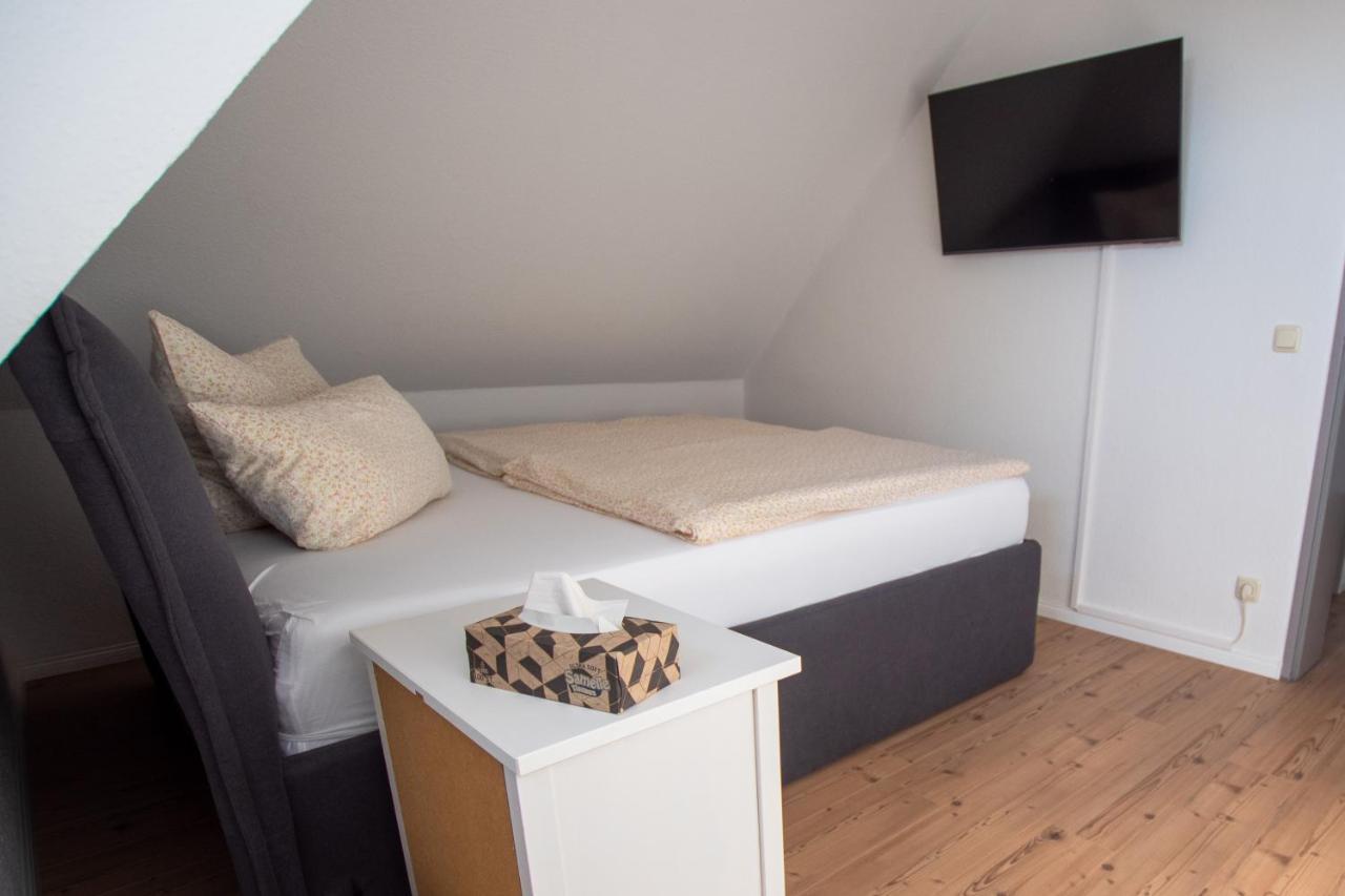 Nb Katharinenviertel Zwei Zimmer Wohnung Neubrandenburg Exterior foto